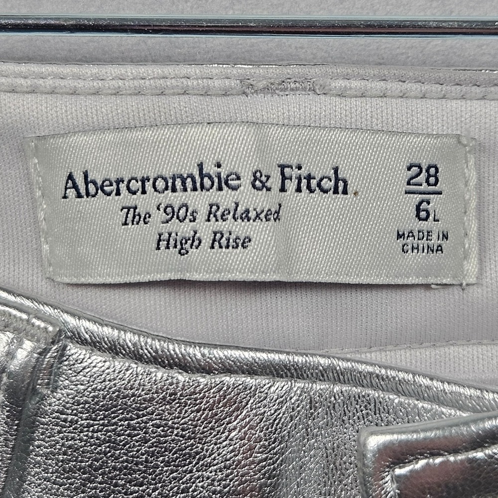 NEW Abercrombie & Fitch Pants Womens 28/6 Silver Faux Leather Ultra High Rise - Picture 3 of 13